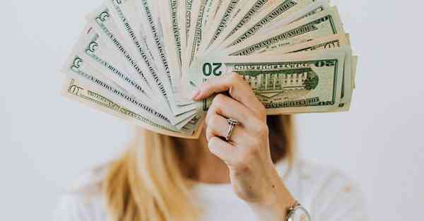 企业宣传片开头竖屏_企业宣传片开场文案