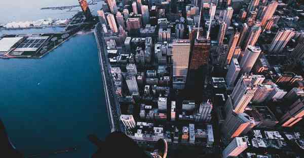 如何制作公司动画宣传片